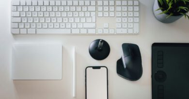 9 geniale Büro-Gadgets 2025 – Effizient, stylisch, unverzichtbar