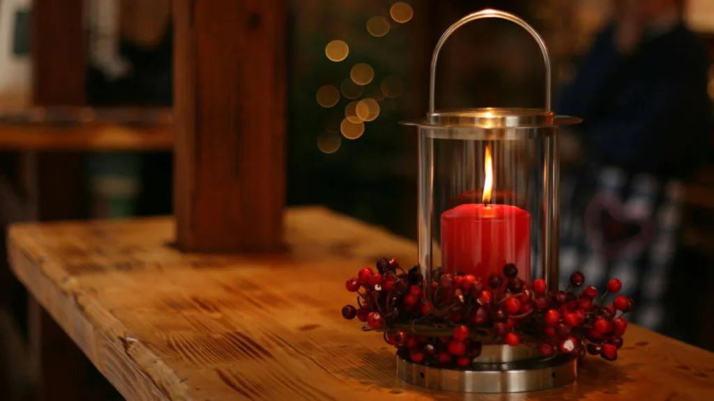 Titelbild Künstliche Weihnachtsbäume