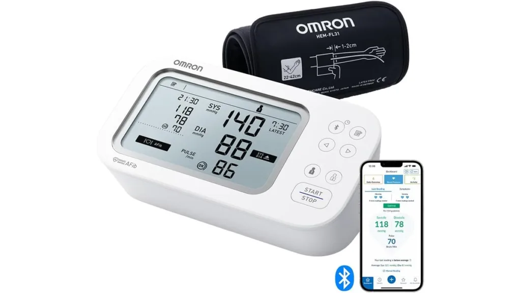 das OMRON X7 Smart AFib – Blutdruckmessung mit Vorhofflimmern-Hinweis in Weiß