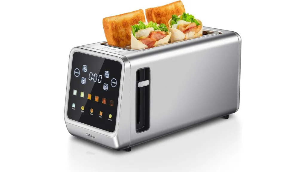 der Yabano 4-Scheiben-Langschlitztoaster ebenfalls mit Touchscreen in Silber