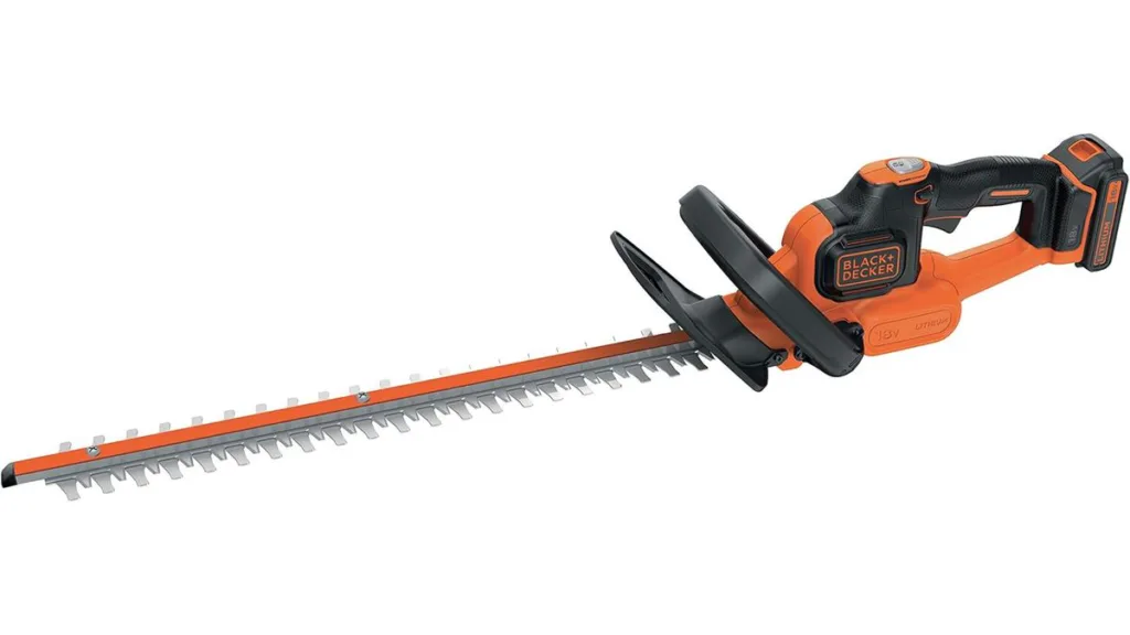 die BLACK+DECKER GTC18502PC Heckenschere mit wenig Gewicht und langer Laufzeit