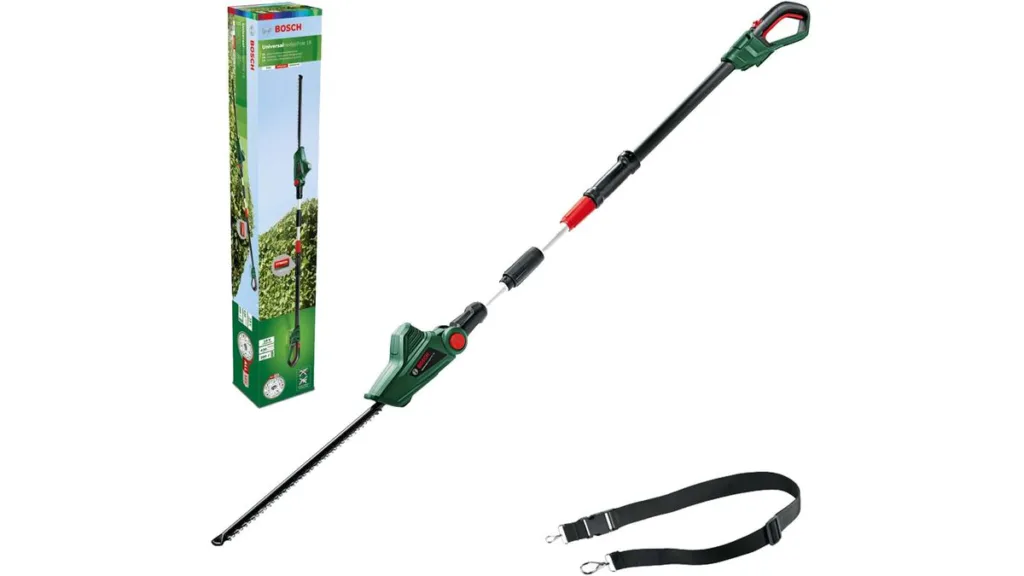 die grüne Bosch UniversalHedgePole 18 Teleskop-Heckenschere