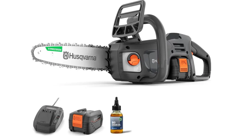 die Mini-Kettensäge von Husqvarna, die Aspire C15X-P4A Astsäge