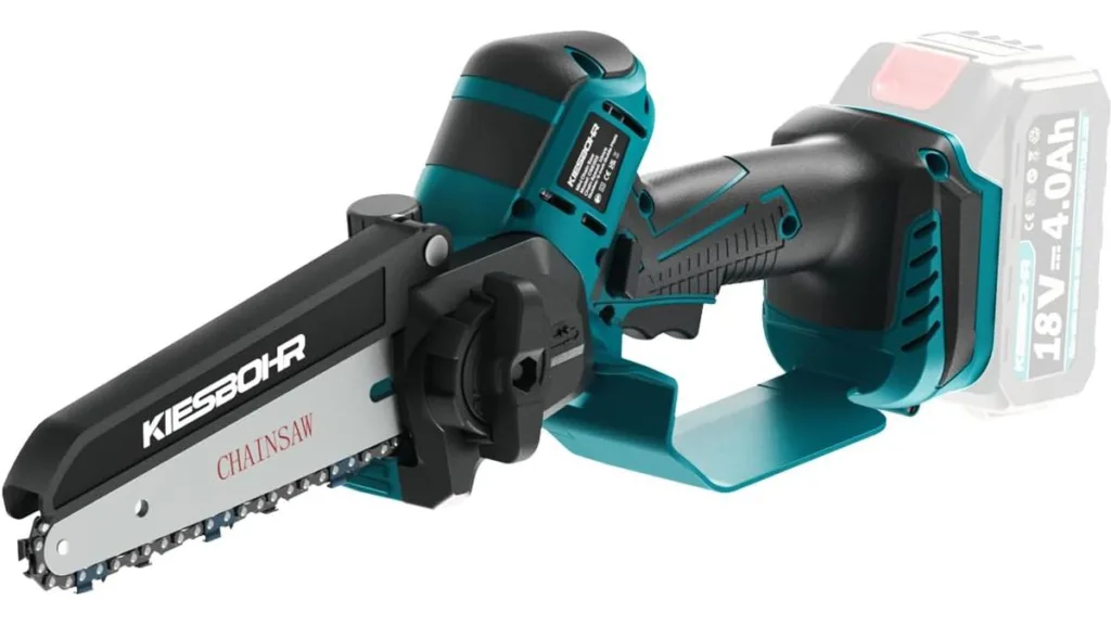 die KIESBOHR CSE002 als kompakte Mini-Kettensäge mit Makita-kompatiblem Akkusystem