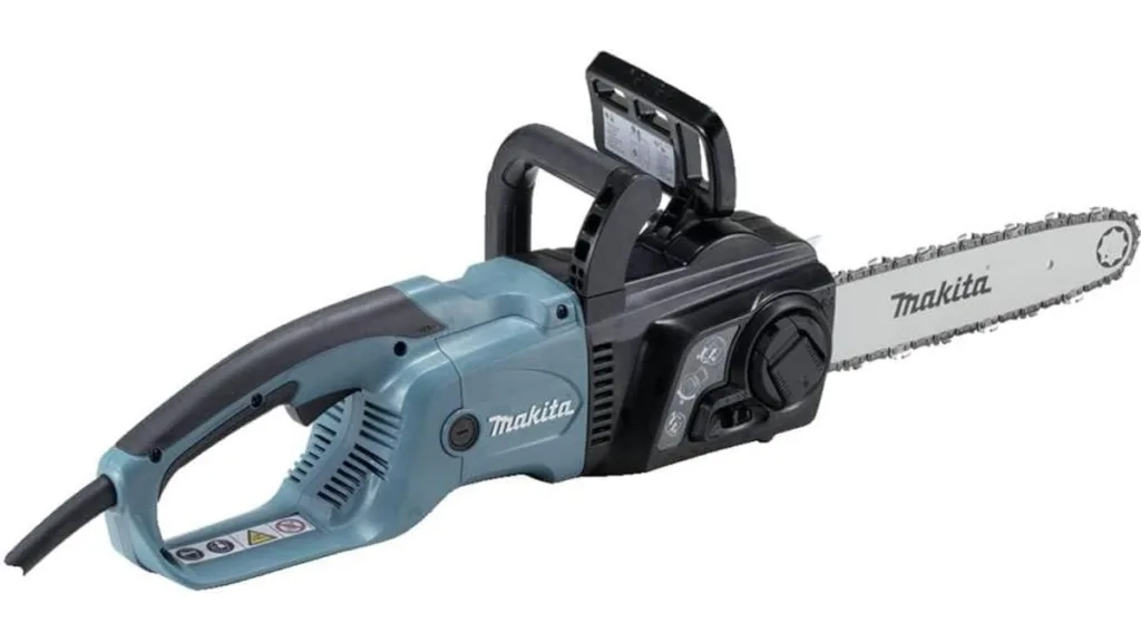 die Makita Elektro-Kettensäge mit 2000 W für regelmäßige Holzarbeiten 