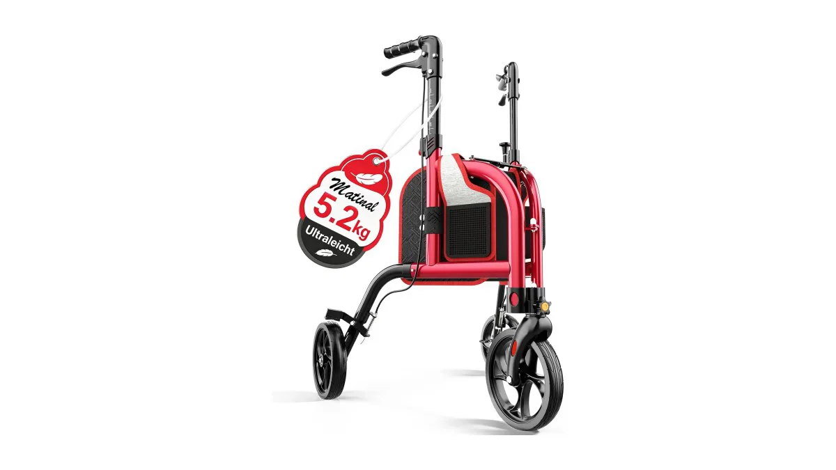 Schmaler Matinal Dreirad‑Rollator im Wohnflur, stabiler Rahmen sichtbar